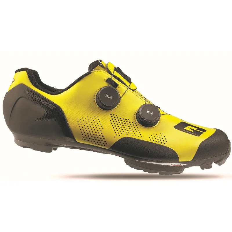 cycling clothing for tropical rides-Scarpe mtb Gaerne Carbon SNX - Giallo