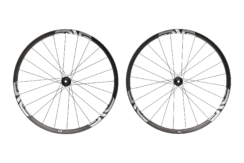 ENVE M525 w/ DT Swiss 240s Hubs Carbon Tubeless 27.5" Wheelset