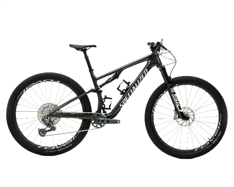 Bicycle stop distance-2024 Specialized  Epic 8 Expert -Gloss Carbon/Black Pearl White L (Pre-Owned)