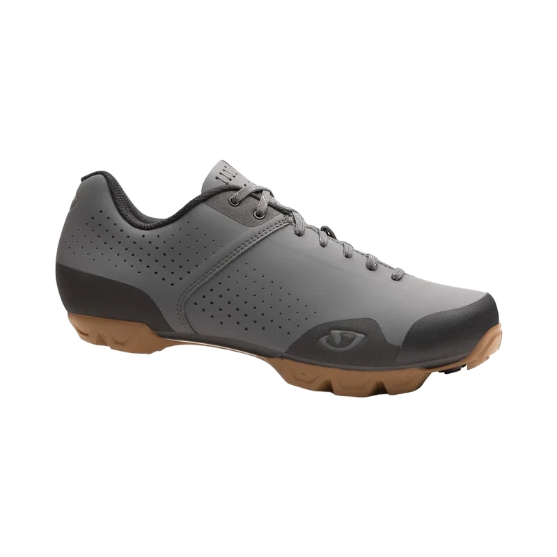 cycling clothing for low prices-Giro Privateer Lace Trail Shoe - Dark Shadow-Gum