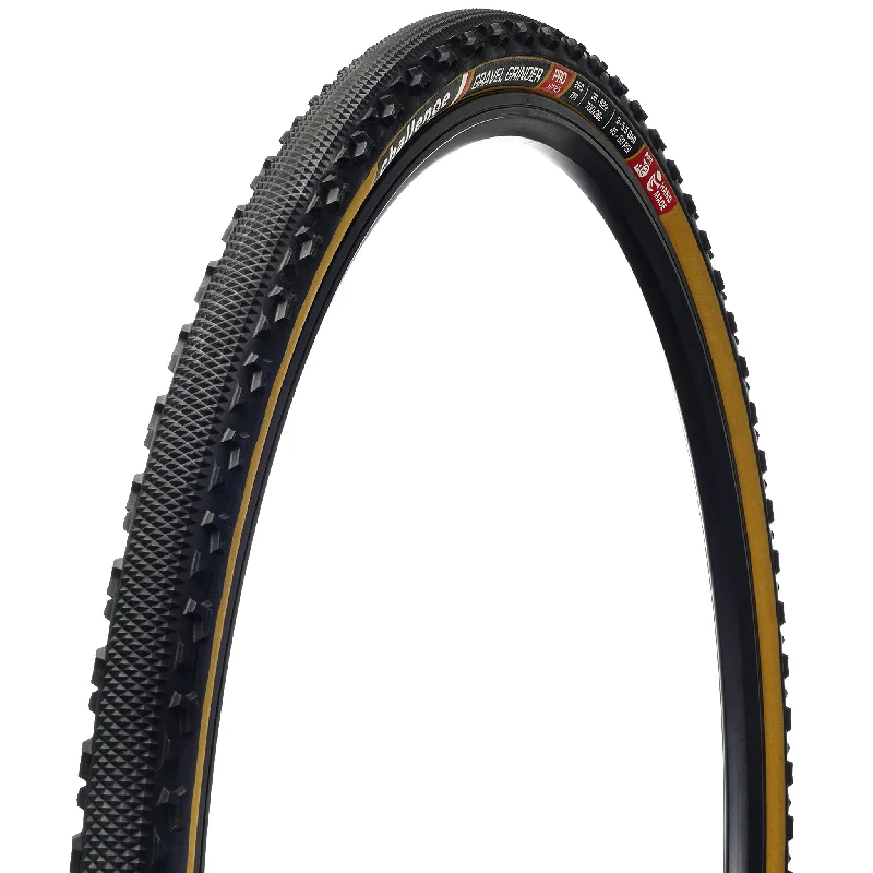 Challenge Tire Gravel Grinder Pro Tire 700 x 36 Black/Tan