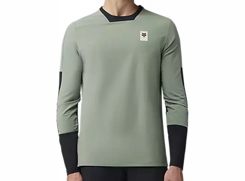 cycling clothing for weekend riders-Fox Racing Defend Thermal Long Sleeve MTB Jersey - Moss