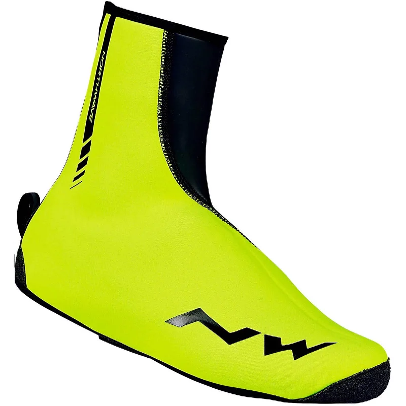 cycling clothing with air channels-Copriscarpe Northwave Sonic 2 - Giallo fluo