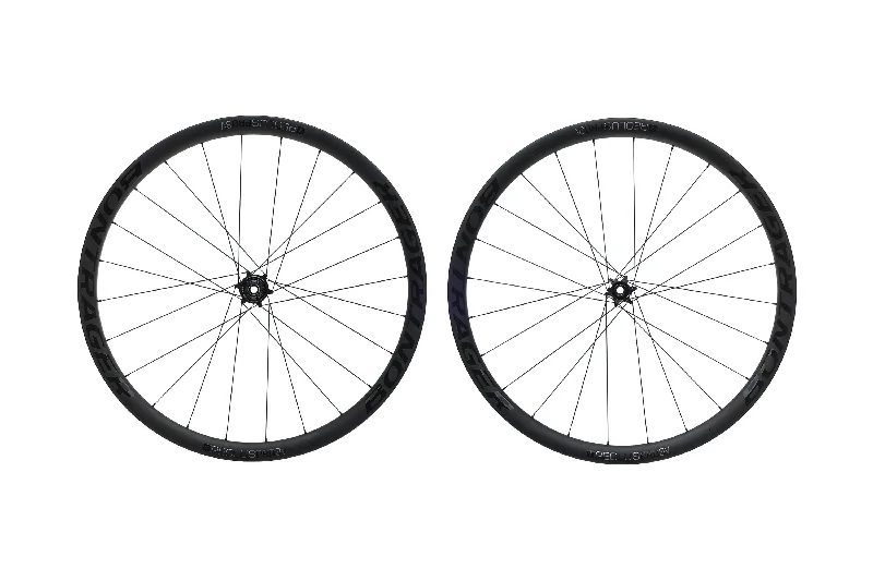 Bontrager Aeolus Pro 3V Carbon Tubeless 700c Wheelset