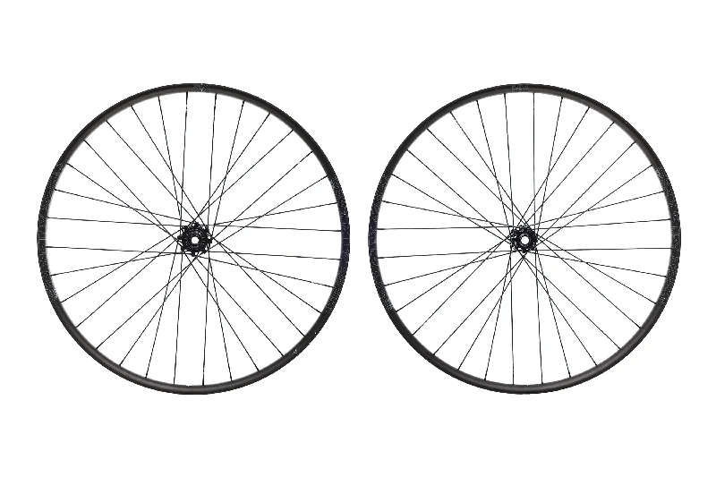 Industry 9 EN305 V3 Aluminum Tubeless 29" Wheelset