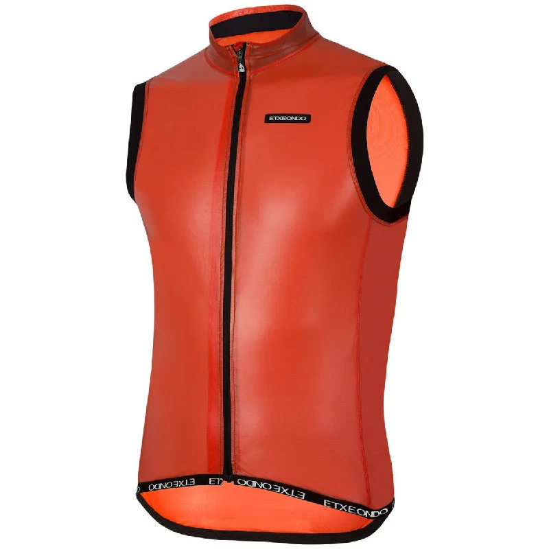 cycling clothing with free hem-Gilet Etxeondo Busti 19 - Arancio