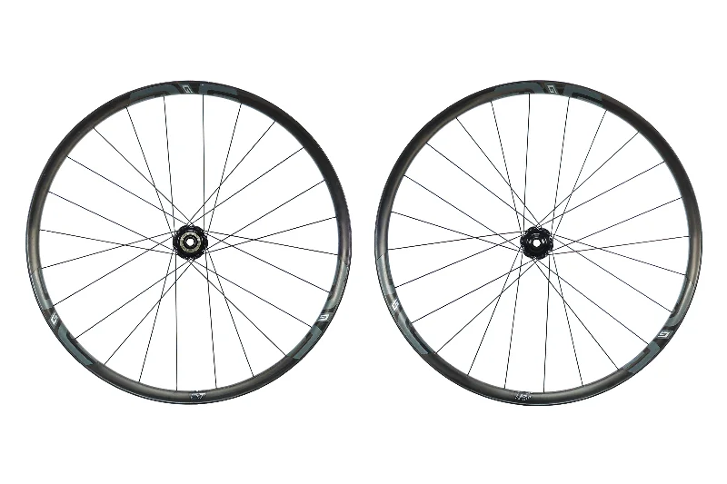 ENVE G27 Carbon Tubeless 650b Wheelset